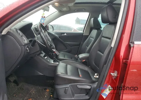 2014 Volkswagen Tiguan S из США, поврежденный, VIN WVGAV3AX4EW022313